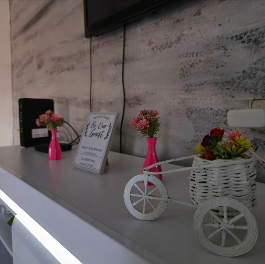 Апартаменти Center 23 *